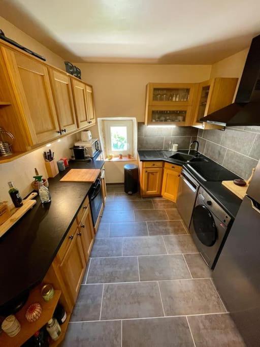 Charmante Maison De Village Au Pied Du Luberon Cabrieres-d'Aigues Ngoại thất bức ảnh