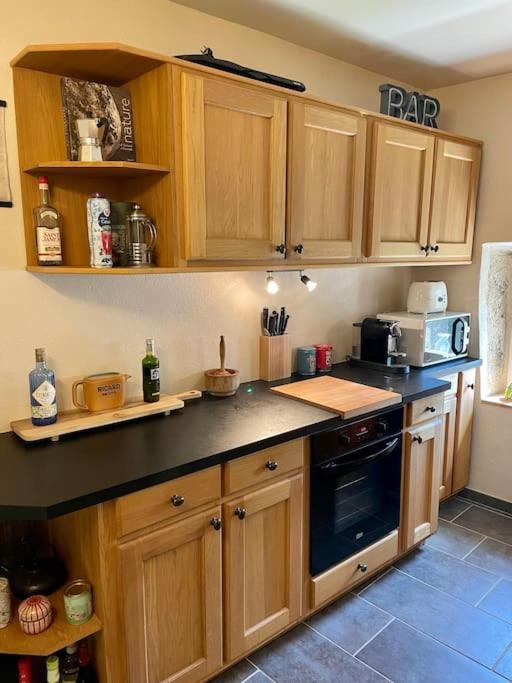 Charmante Maison De Village Au Pied Du Luberon Cabrieres-d'Aigues Ngoại thất bức ảnh